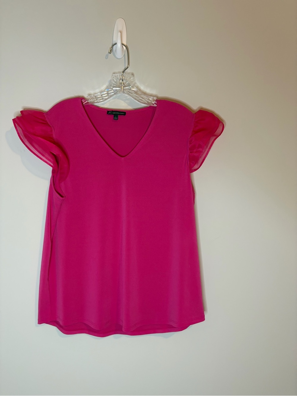 Adrianna Papell Fuchsia V-Neck Flutter Puff Sleeve Top Size L
